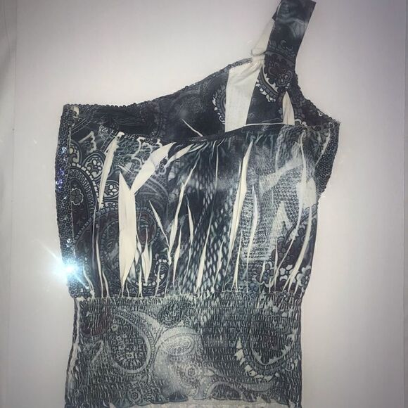 Sexy Little One Shoulder Strap Sequence Top - Picture 2 of 5